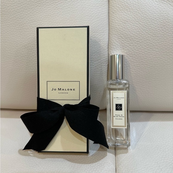 Jo Malone Other - NWB Jo Malone Peony & Blush Suede in 1 oz.